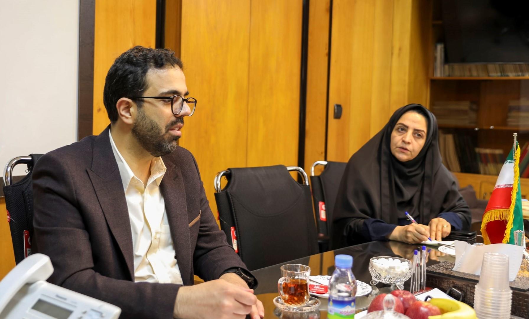 نشست هماهنگی همسان‌سازی حقوق بازنشستگان و شاغلین سازمان پژوهش و برنامه‌ریزی آموزشی