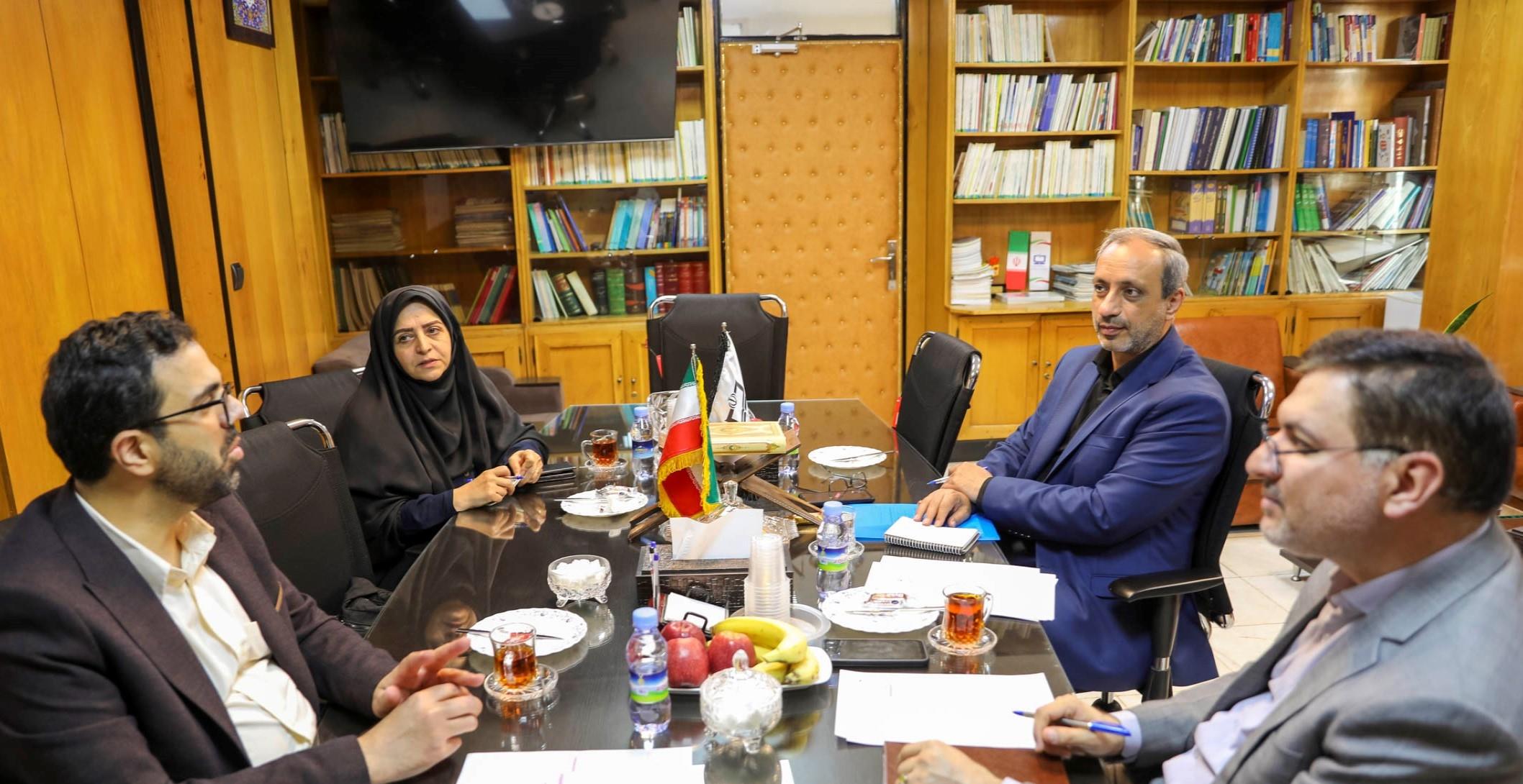 نشست هماهنگی موضوعات بازنشستگان و شاغلین سازمان پژوهش و برنامه‌ریزی آموزشی برگزار شد